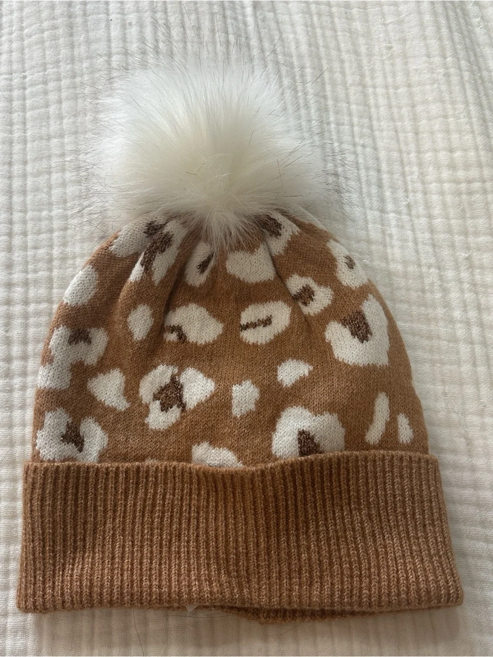 LOFT Women’s Leopard Pom Beanie - Camel & White